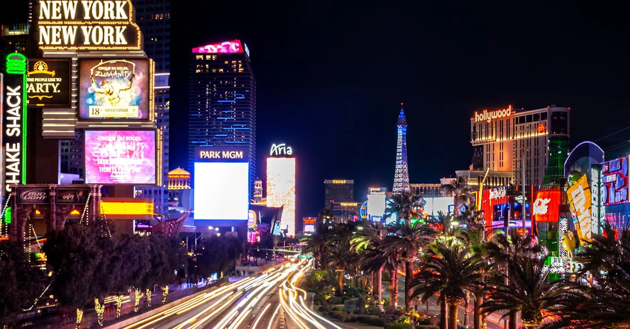 Fourth of July in Las Vegas 2026: Where to Stay and Watch Fireworks