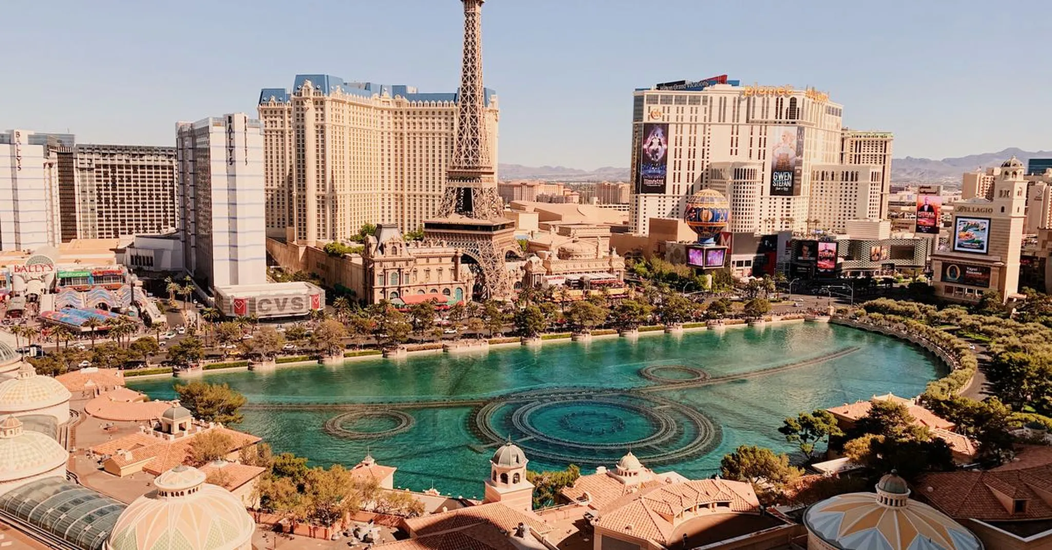Labor Day Weekend in Las Vegas 2026: Pool Parties, Shows, and Stays