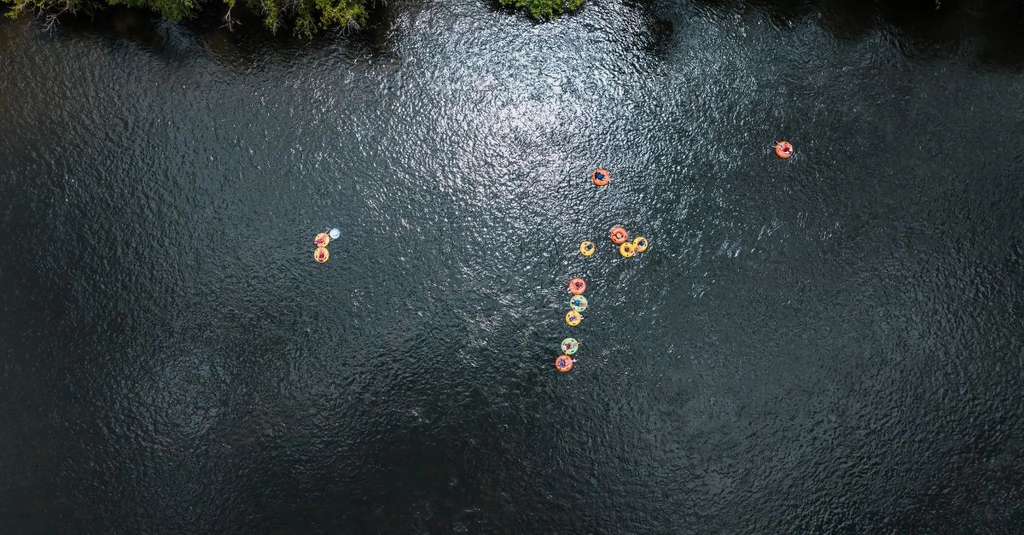 Gatlinburg Tubing Season 2026: River Fun and Where to Stay