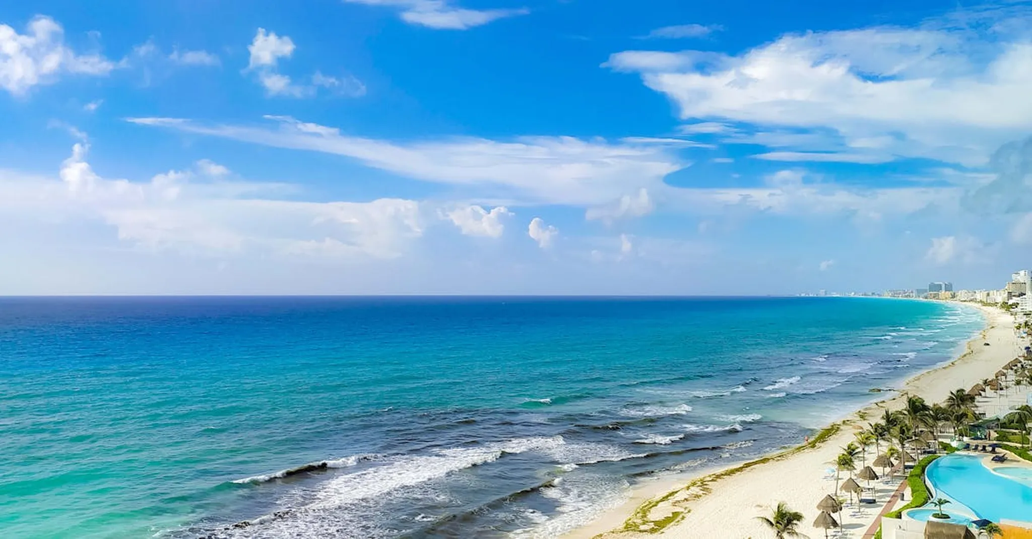 Cinco de Mayo 2026 in Cancún: Best Beach Villas for Your Fiesta Weekend