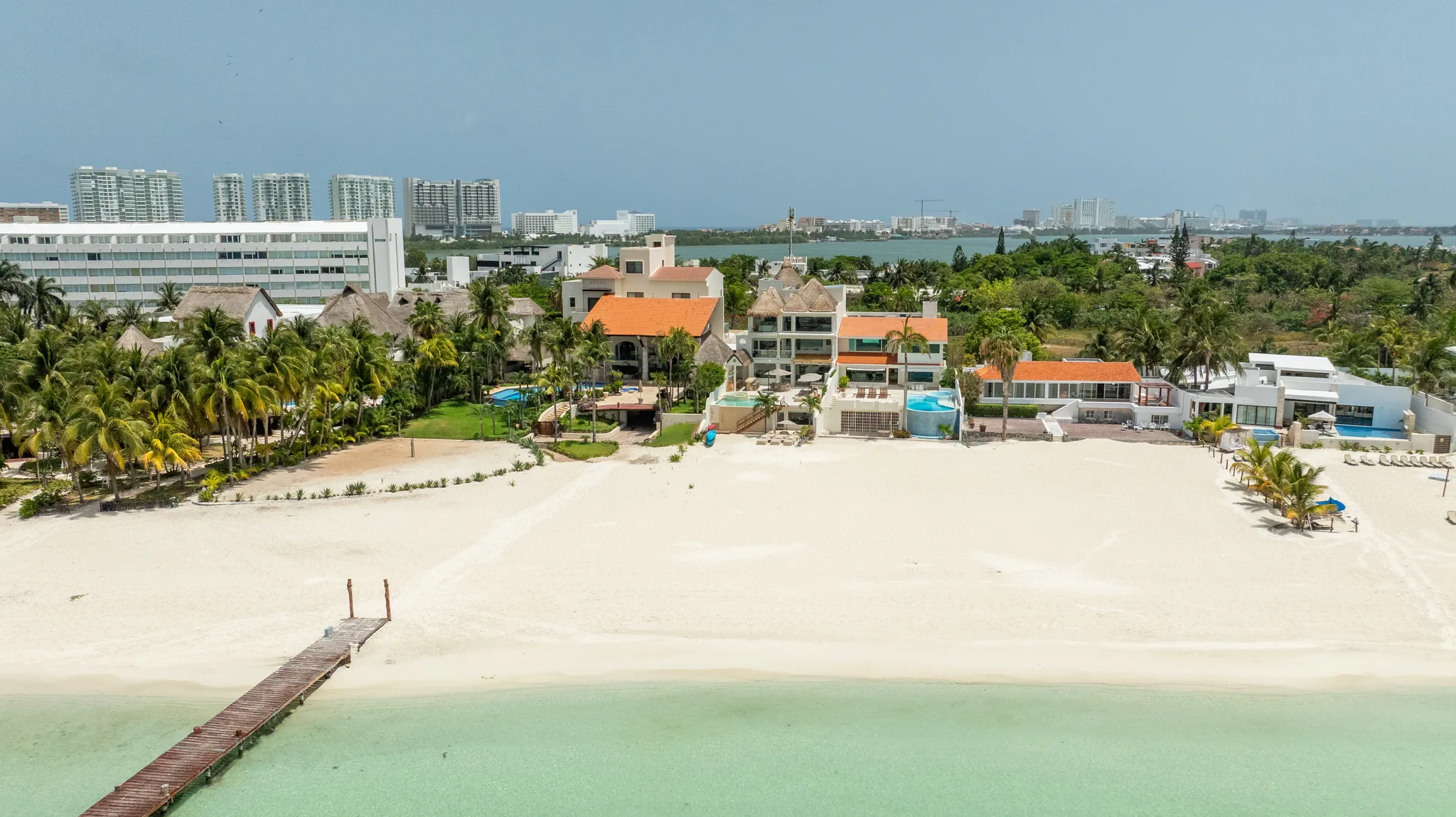 Luxury beachfront villas in Riviera Maya