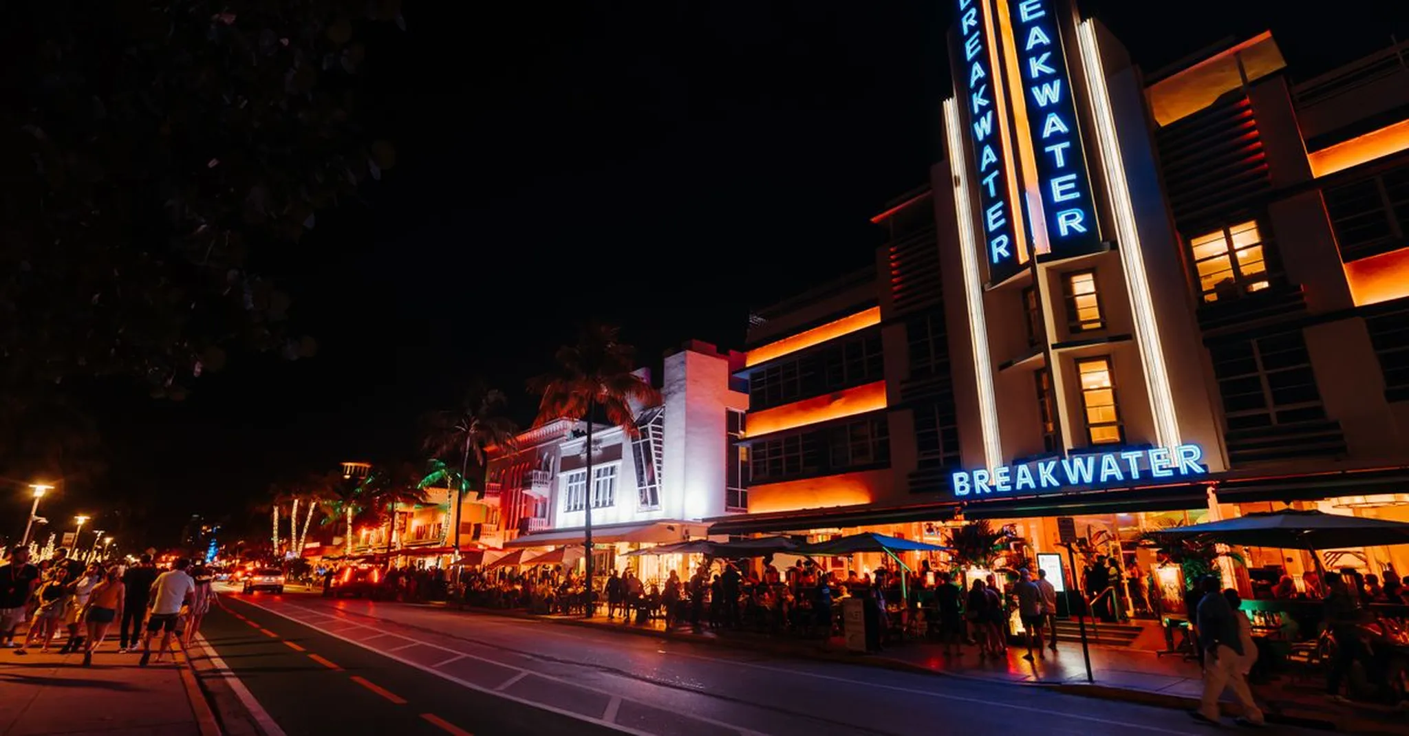 Miami Beach Events August 2026: Concerts, Festivals & Where to Stay in South Beach
