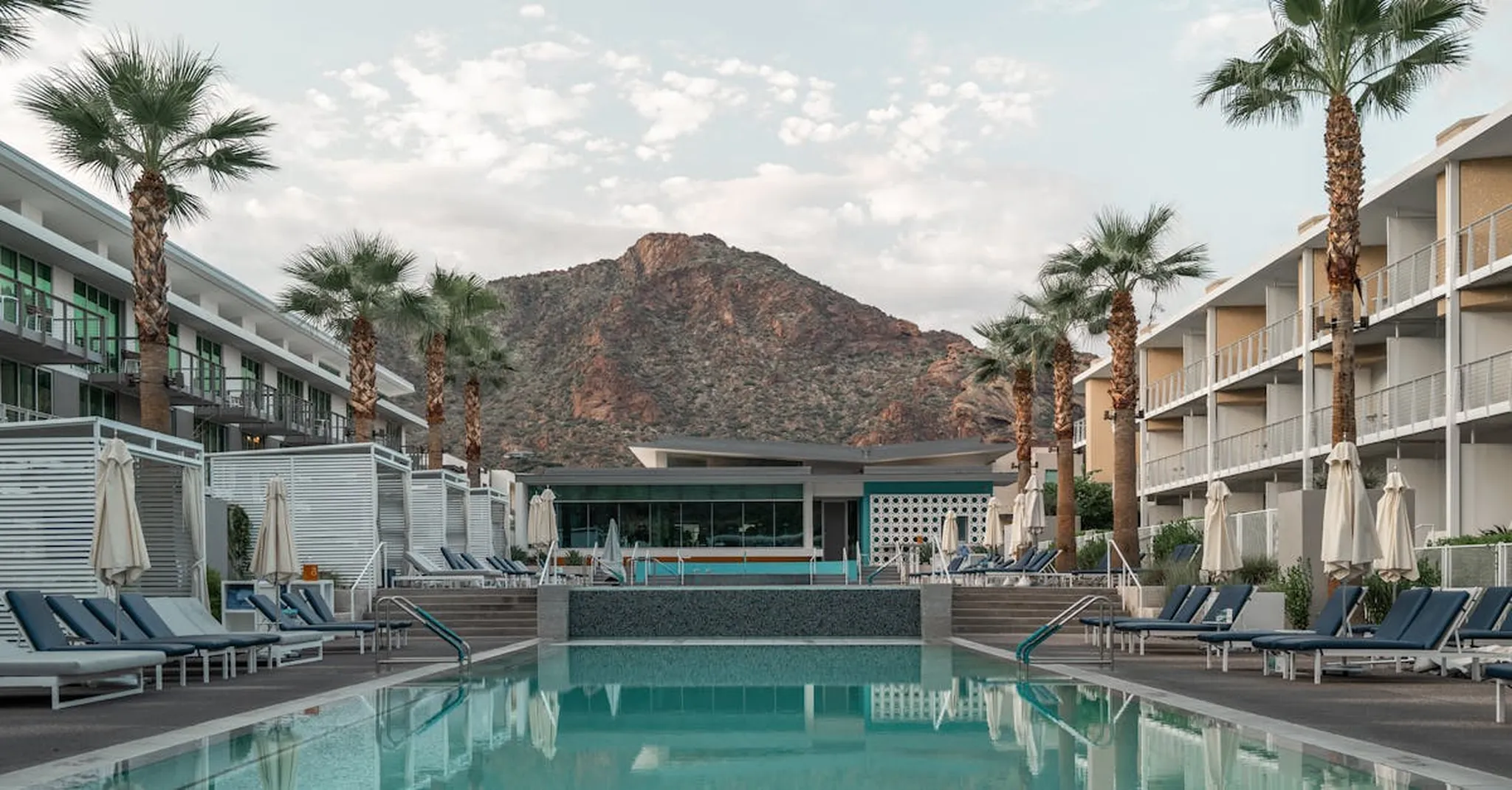 Barrett-Jackson Scottsdale 2027: Where to Stay for the World's Greatest Collector Car Auction