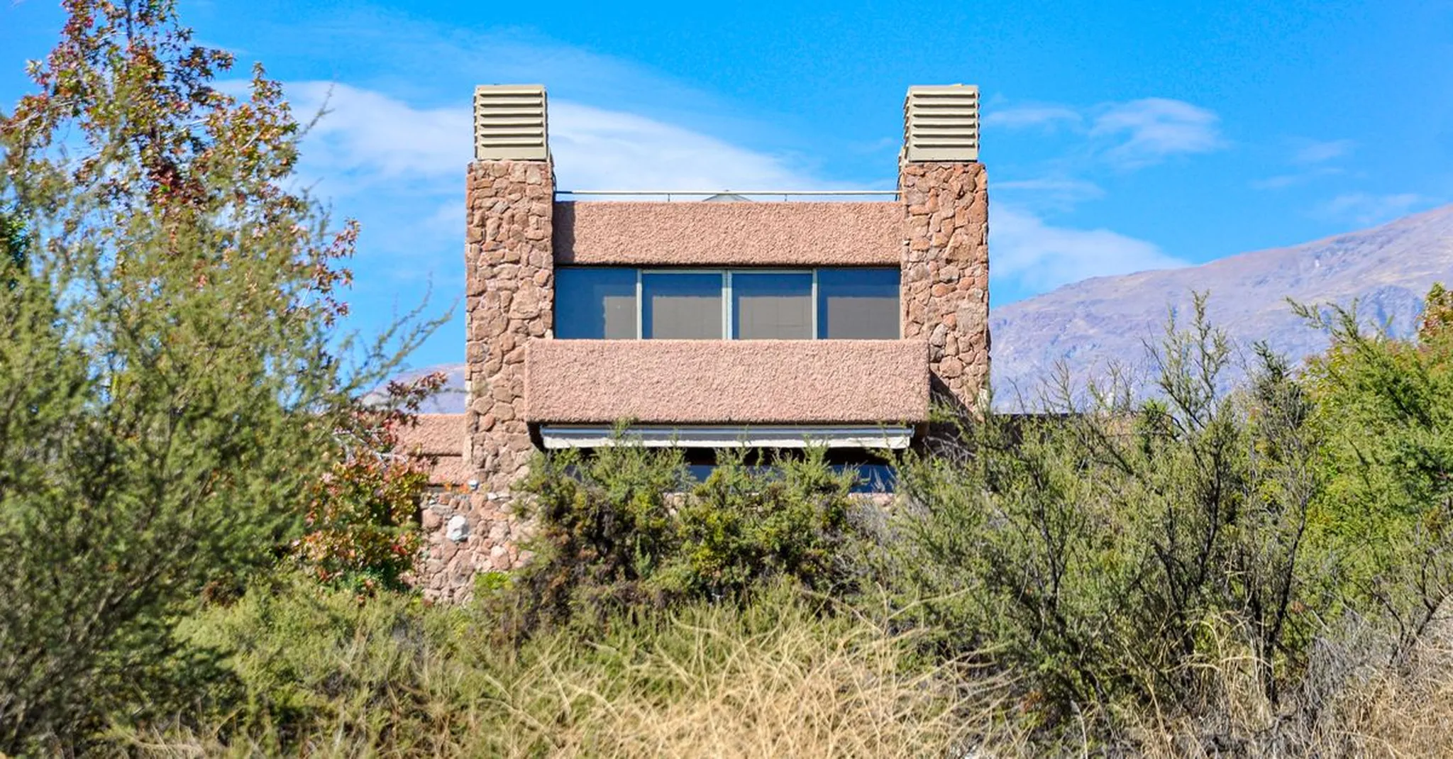 Taliesin West Tours 2026: Frank Lloyd Wright's Desert Masterpiece and Where to Stay