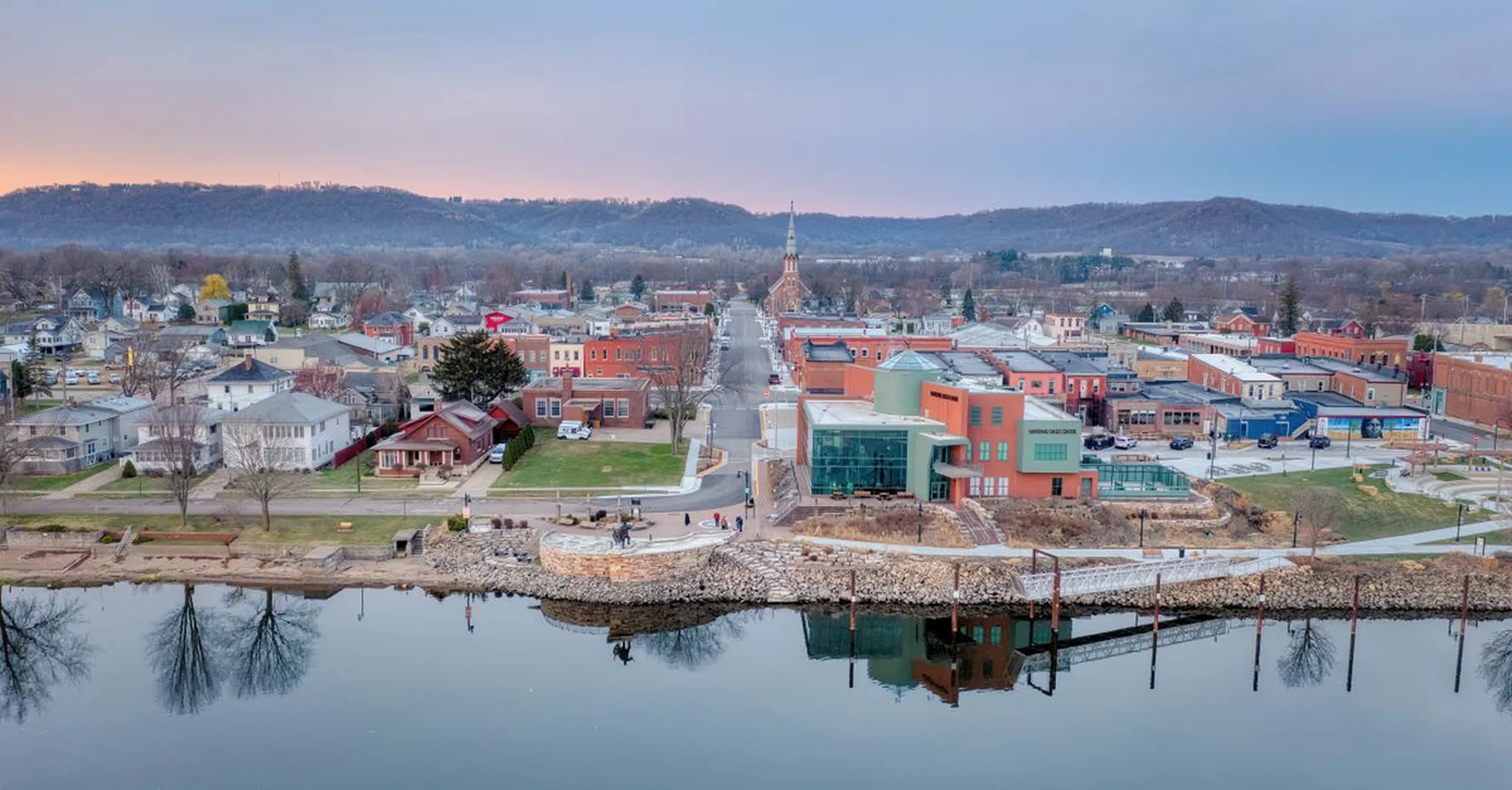 Best Budget-Friendly Weekend Escapes from St. Louis: St. Charles Day Trips & Stays
