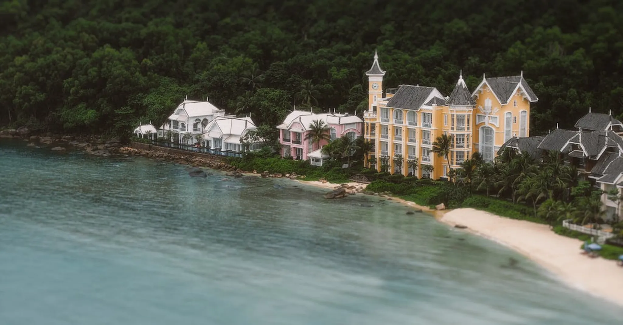 Memorial Day Weekend in New Orleans 2026: Bayou Parties and Where to Stay