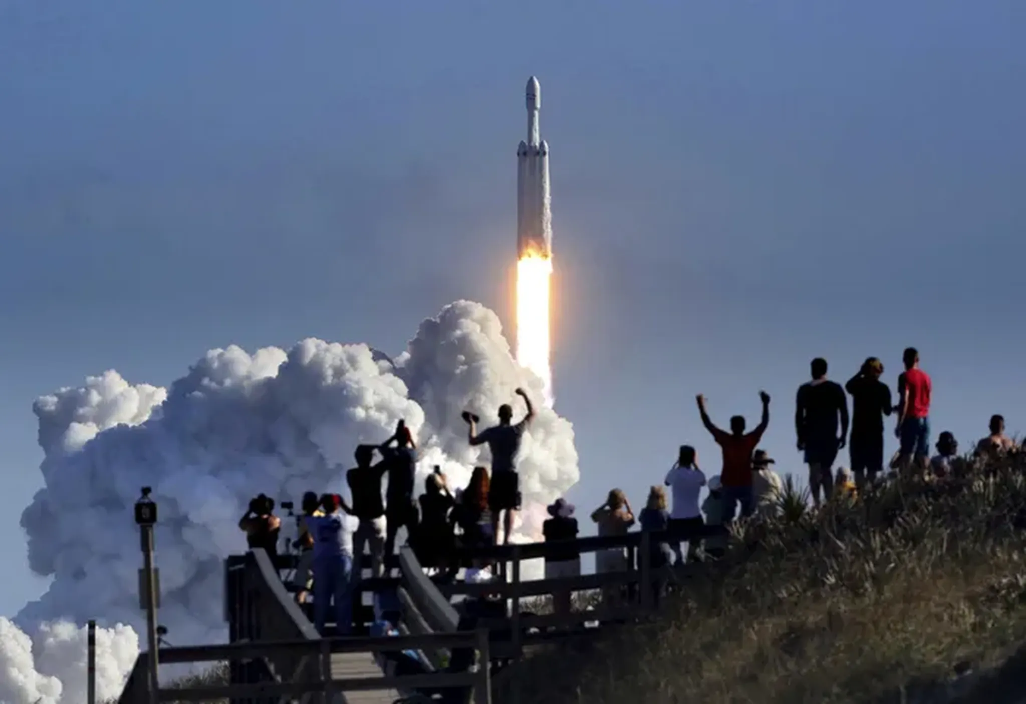 Watching a Rocket Launch from Cocoa Beach: The Complete Guide