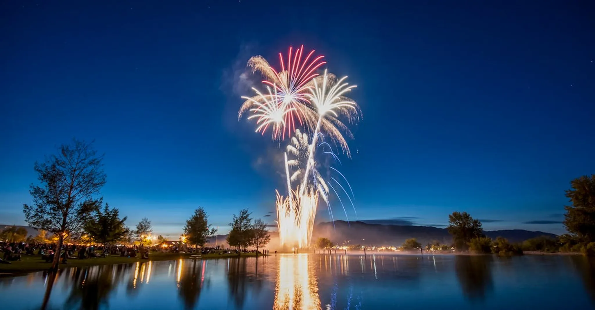 Lake Lure Independence Day 2026: Fireworks, Dirty Dancing & Cabin Rentals