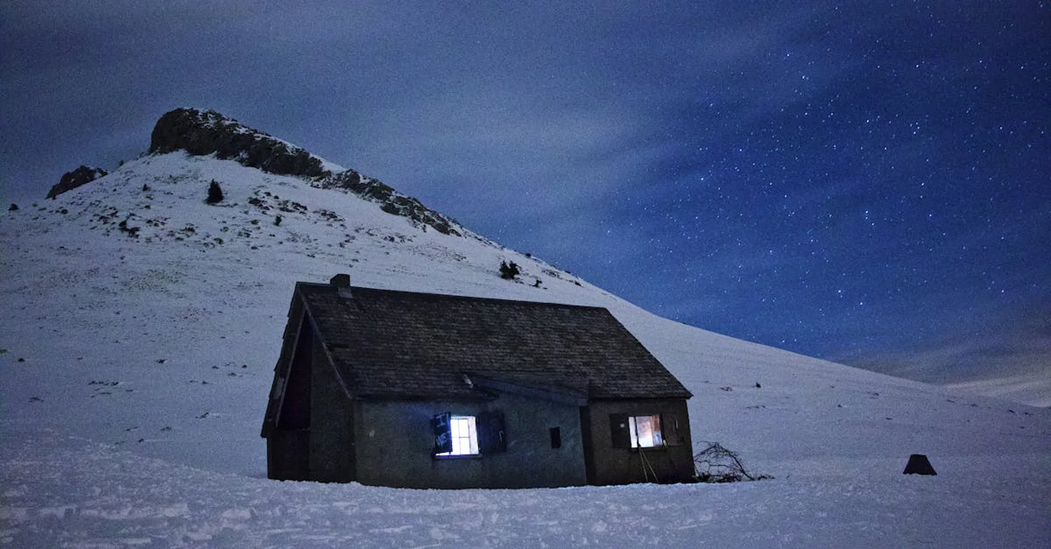 University of Arizona Basketball: Game Day Guide & Where to Stay